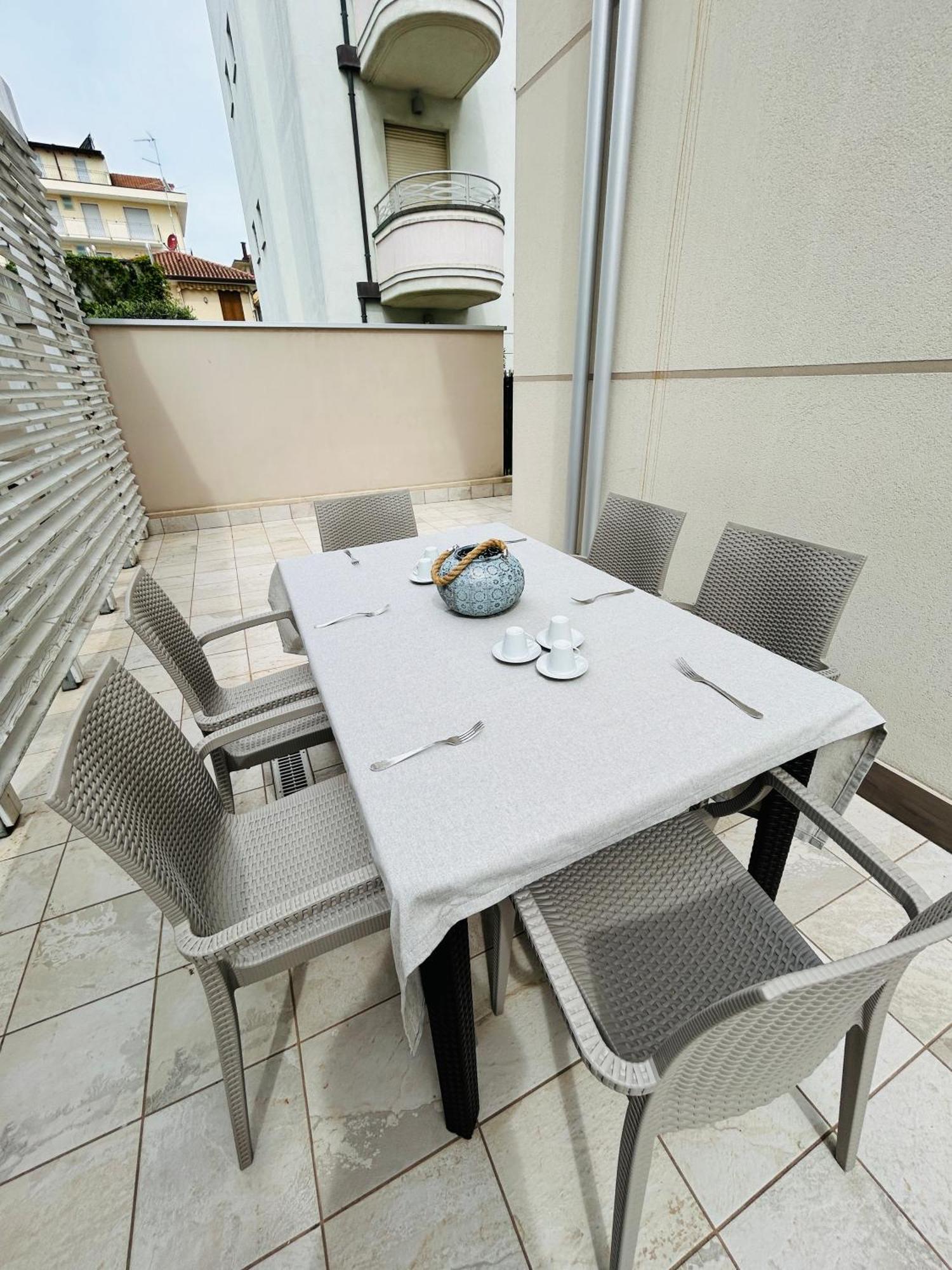 Menotti 3A-Flexrent Abissinia Lägenhet Riccione Exteriör bild